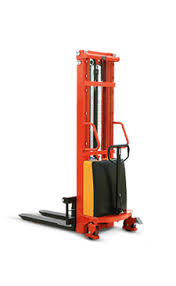 Электрический штабелер SPN 1025