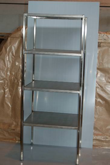 Стеллаж с 3-мя сплошными полками с уровнями изменяемыми СтУИ (разборный) длина 700 мм